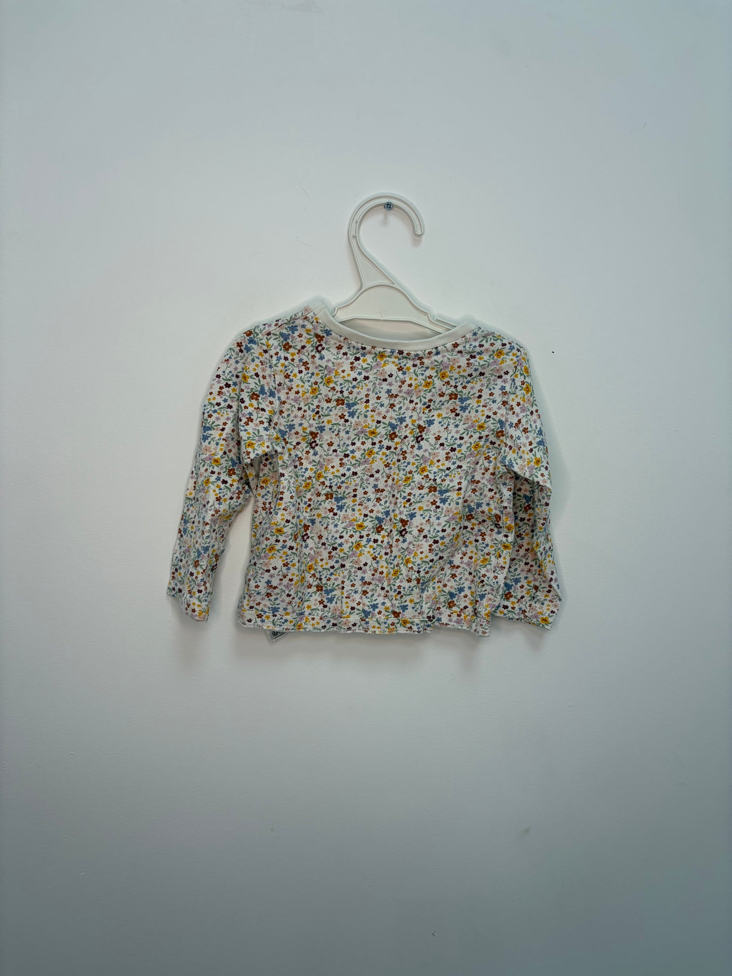 T-shit motif fleurs 9 mois