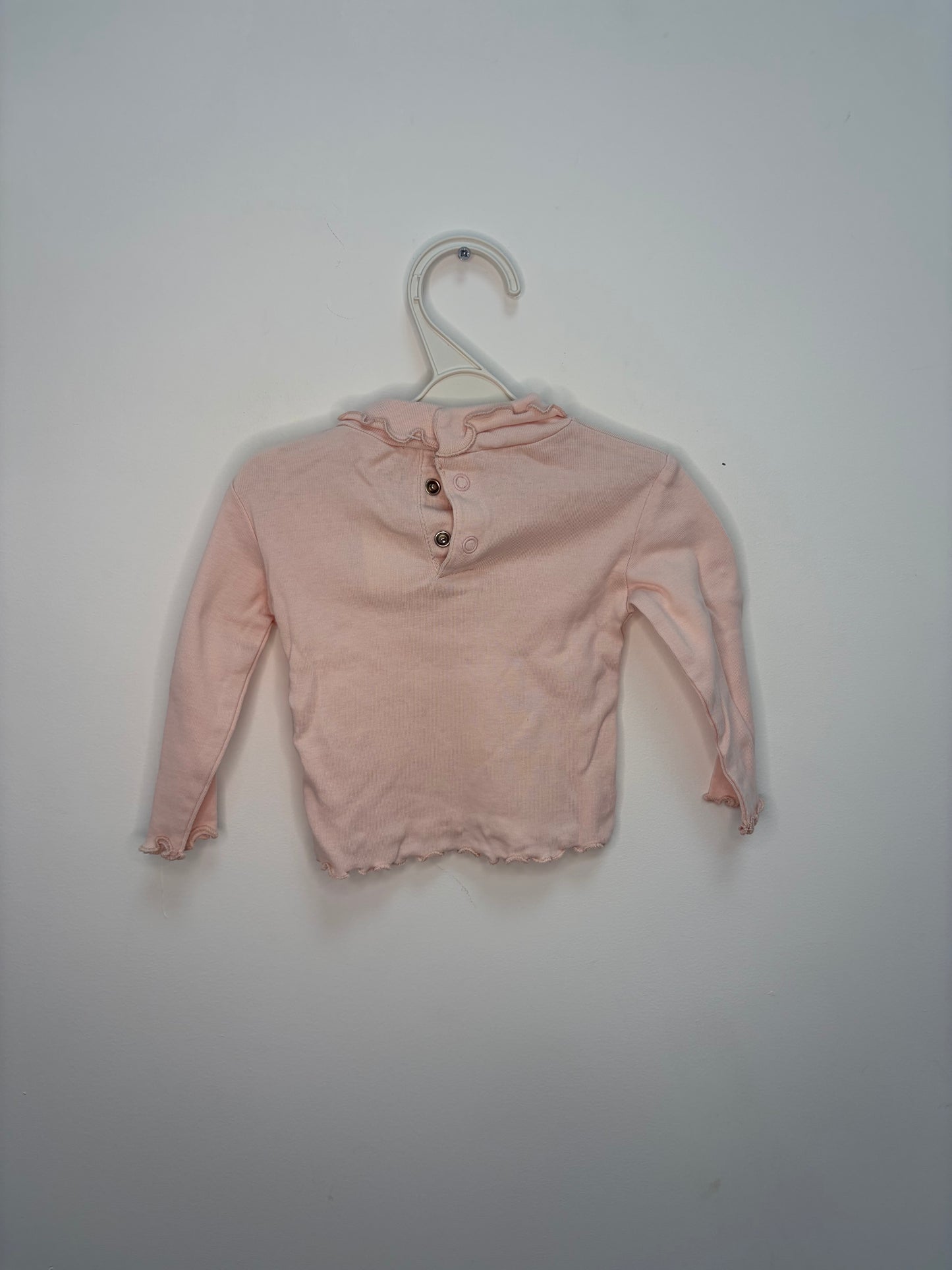 T-shirt à col petit coeur 9 mois