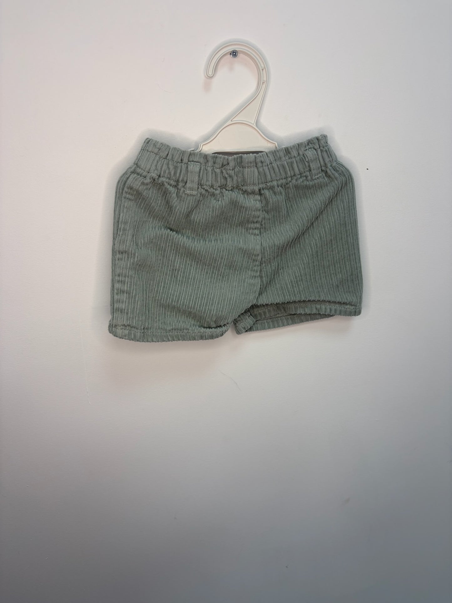 Petit short noeud