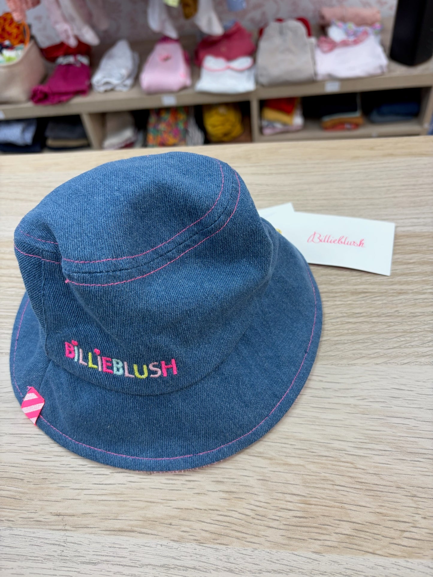 Chapeau réversible jean et éponge