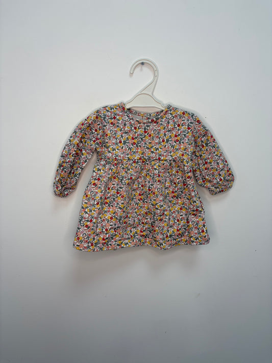 Magnifique robe à fleurs 9 mois