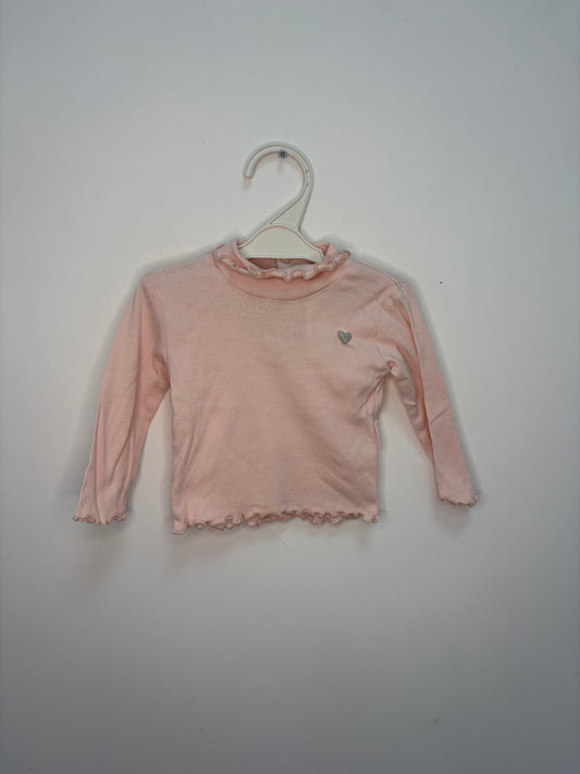 T-shirt à col petit coeur 9 mois