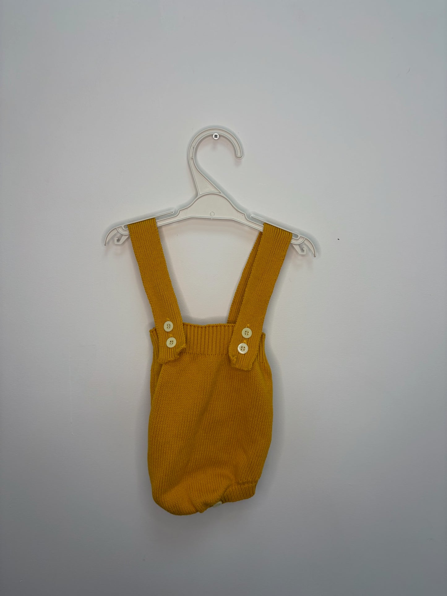 Petite barboteuse créatrice
